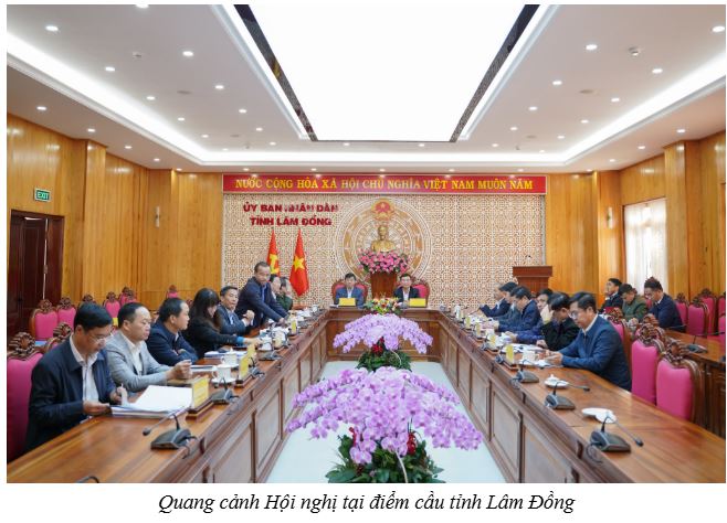 Thủ tướng yêu cầu quyết liệt triển khai 2 Nghị quyết đột phá và cách mạng của Quốc hội